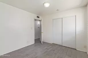 8033 N 56th Ave, Glendale, AZ 85302 - Photo 17