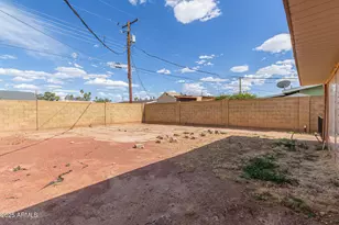 8033 N 56th Ave, Glendale, AZ 85302 - Photo 23