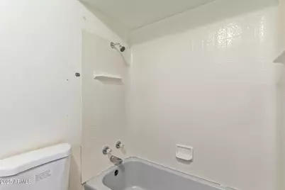 8033 N 56th Avenue, Glendale, AZ 85302 - Photo 19