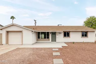 8334 E Palm Ln, Scottsdale, AZ 85257 - Photo 1