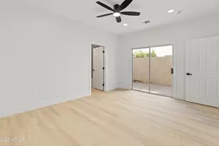 3221 N 37th St, Phoenix, AZ 85018 - Photo 11