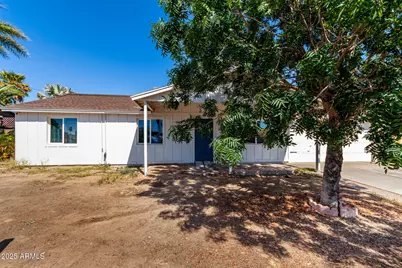 13039 N 19th Avenue, Phoenix, AZ 85029 - Photo 1