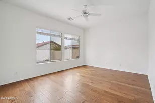 6617 W Cavedale Dr, Phoenix, AZ 85083 - Photo 13