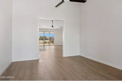 532 E Paint Your Wagon Trail, Phoenix, AZ 85085 - Photo 25