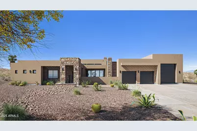 532 E Paint Your Wagon Trail, Phoenix, AZ 85085 - Photo 1