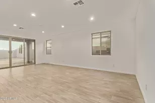 5412 W Manzanita Dr, Glendale, AZ 85302 - Photo 9