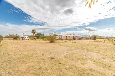 9519 E Guardian Lane, Hereford, AZ 85615 - Photo 5