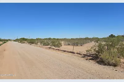 0 SW 411th Avenue #-, Tonopah, AZ 85354 - Photo 7