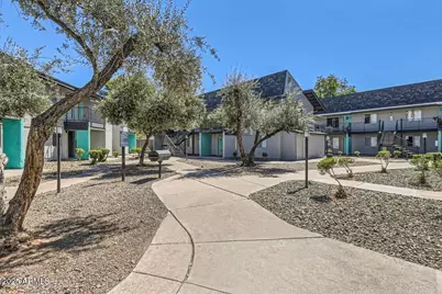 1645 E Thomas Road #ST-C, Phoenix, AZ 85016 - Photo 17