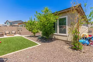 12083 W Peak View Rd, Peoria, AZ 85383 - Photo 33