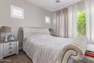 12083 W Peak View Road, Peoria, AZ 85383 - Photo 17