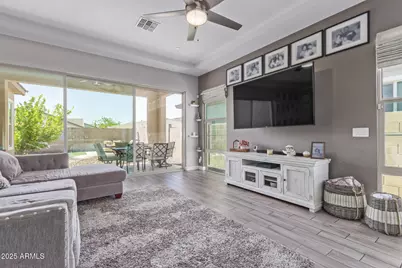 12083 W Peak View Road, Peoria, AZ 85383 - Photo 9