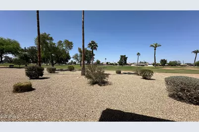 10810 N Fairway Court W, Sun City, AZ 85351 - Photo 13