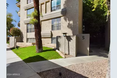 5124 N 31st Place #522, Phoenix, AZ 85016 - Photo 1
