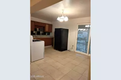 6706 N 54th Drive, Glendale, AZ 85301 - Photo 9