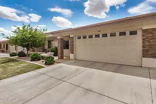 2662 S Springwood Blvd, Mesa, AZ 85209 - Photo 3