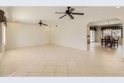 9706 W Granada Drive, Sun City, AZ 85373 - Photo 7