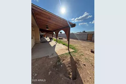 6530 W Turney Avenue, Phoenix, AZ 85033 - Photo 17