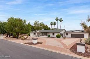 4107 E Fairview Cir, Mesa, AZ 85206 - Photo 9