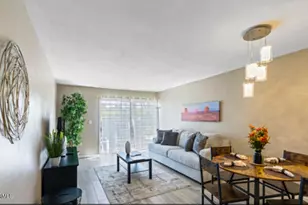 4630 N 68th St, Scottsdale, AZ 85251 - Photo 1