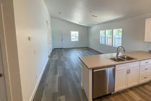 1110 E Pierce St, Phoenix, AZ 85006 - Photo 9