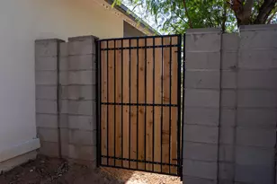 1110 E Pierce St, Phoenix, AZ 85006 - Photo 23