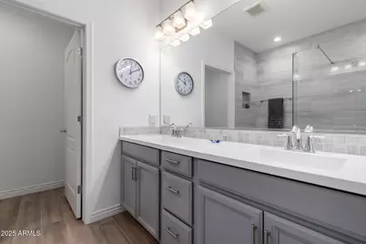 2425 W Bronco Butte Trail #2011, Phoenix, AZ 85085 - Photo 13