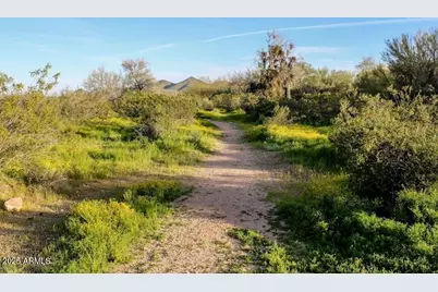 2425 W Bronco Butte Trail #2011, Phoenix, AZ 85085 - Photo 37