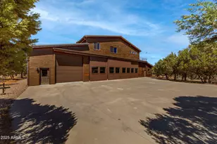2335 Voyager Cir, Overgaard, AZ 85933 - Photo 41