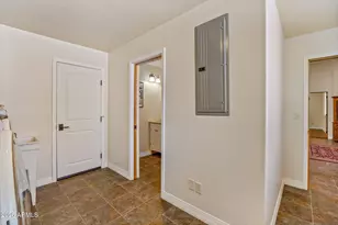 2335 Voyager Cir, Overgaard, AZ 85933 - Photo 9