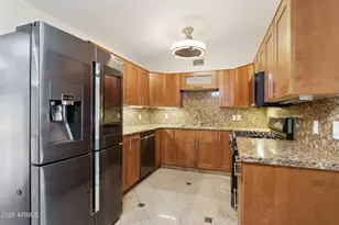 6814 N 14th St, Phoenix, AZ 85014 - Photo 9