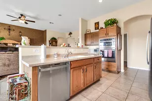 6141 S Bradshaw Way, Chandler, AZ 85249 - Photo 9