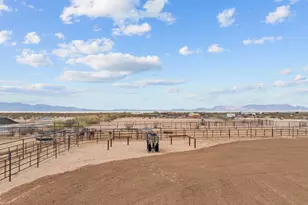 49102 N 530th Ave, Aguila, AZ 85320 - Photo 29