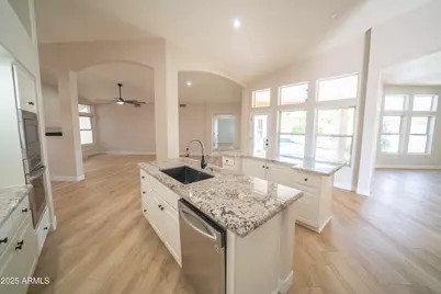 6388 W Donald Drive, Glendale, AZ 85310 - Photo 17