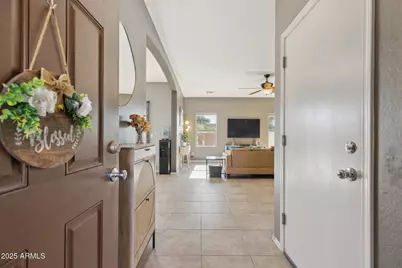 894 S Buena Vista Drive, Apache Junction, AZ 85120 - Photo 3