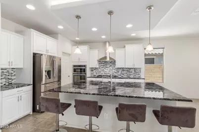 24733 N 96th Lane, Peoria, AZ 85383 - Photo 11