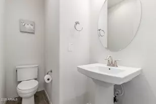 24733 N 96th Ln, Peoria, AZ 85383 - Photo 13