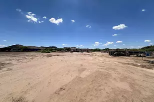 11910 S 222nd Ave, Buckeye, AZ 85326 - Photo 3