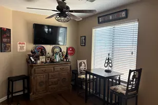 2411 W Lucia Dr, Phoenix, AZ 85085 - Photo 15