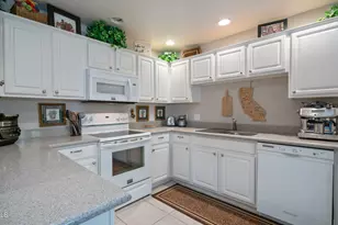 15252 N 100th St, Scottsdale, AZ 85260 - Photo 1