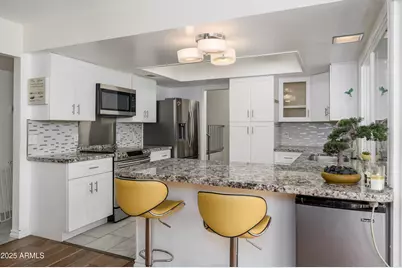 8419 E Stella Lane, Scottsdale, AZ 85250 - Photo 17