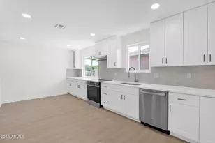 25644 S Howard Dr, Sun Lakes, AZ 85248 - Photo 3