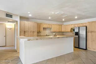 12418 N Vista Grande Ct, Sun City, AZ 85351 - Photo 9