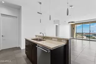 15215 N Kierland Blvd, Scottsdale, AZ 85254 - Photo 11