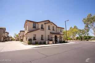 16425 W Latham St, Goodyear, AZ 85338 - Photo 3