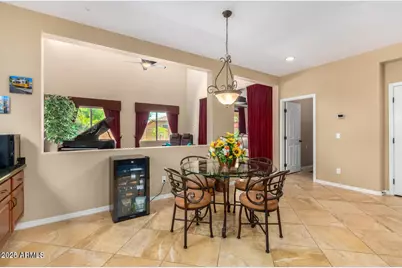 7039 W Katharine Way, Peoria, AZ 85383 - Photo 13