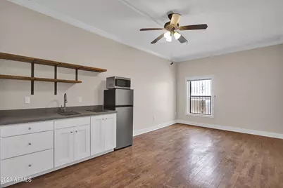 5753 W Glendale Avenue #Apt 206, Glendale, AZ 85301 - Photo 1