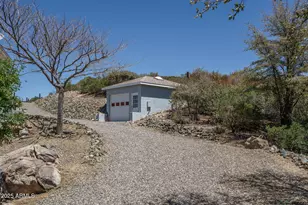 10570 W Cherry Creek Rd, Dewey, AZ 86327 - Photo 69