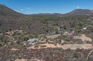 10570 W Cherry Creek Rd, Dewey, AZ 86327 - Photo 85