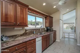 10570 W Cherry Creek Rd, Dewey, AZ 86327 - Photo 9